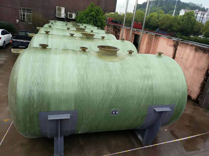 卧式玻璃钢储罐 卧式玻璃钢储罐